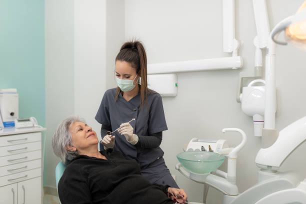 Best Emergency Tooth Extraction  in Mount Carmel, IL